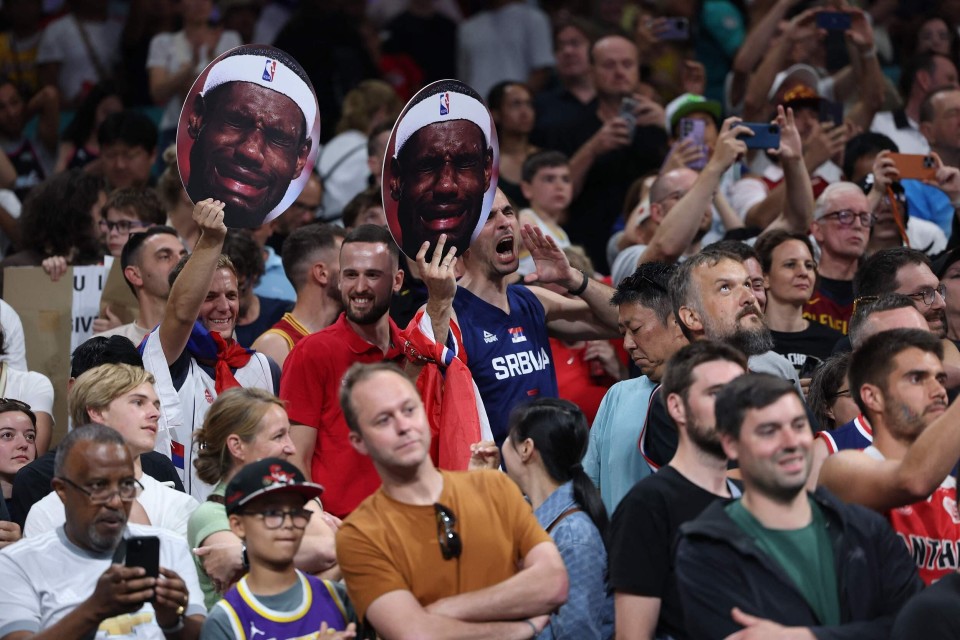 九游体育-德布劳内焦点对战，凯恩与60激战塞尔维亚队分钟，大比分获胜胜负难料！引发球迷热议的简单介绍