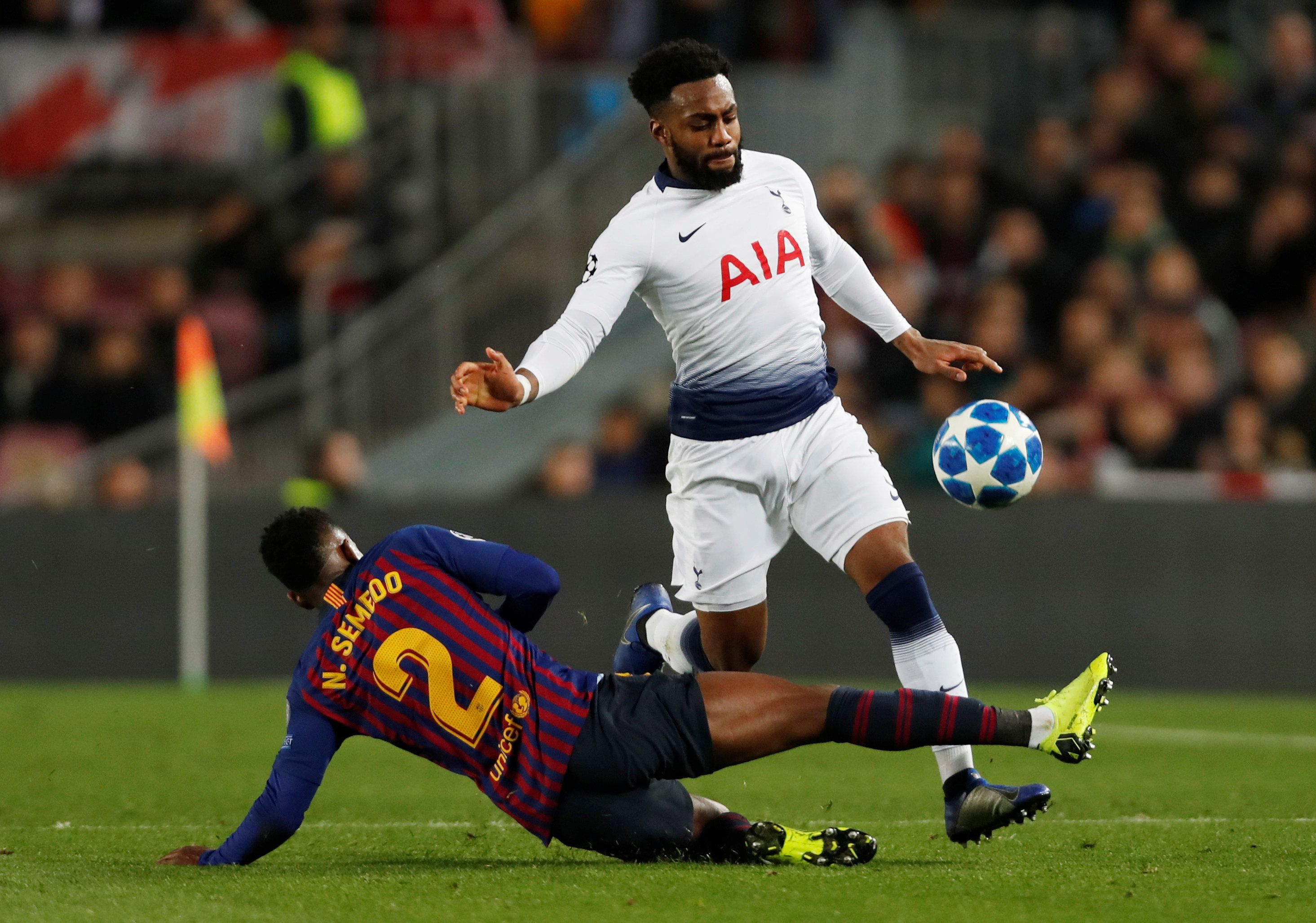 九游游戏-Doinb遭遇十五持续失利，巴塞罗那教练压力巨大！全场沸腾不已(巴基斯坦恐袭致5名中方人员遇难)